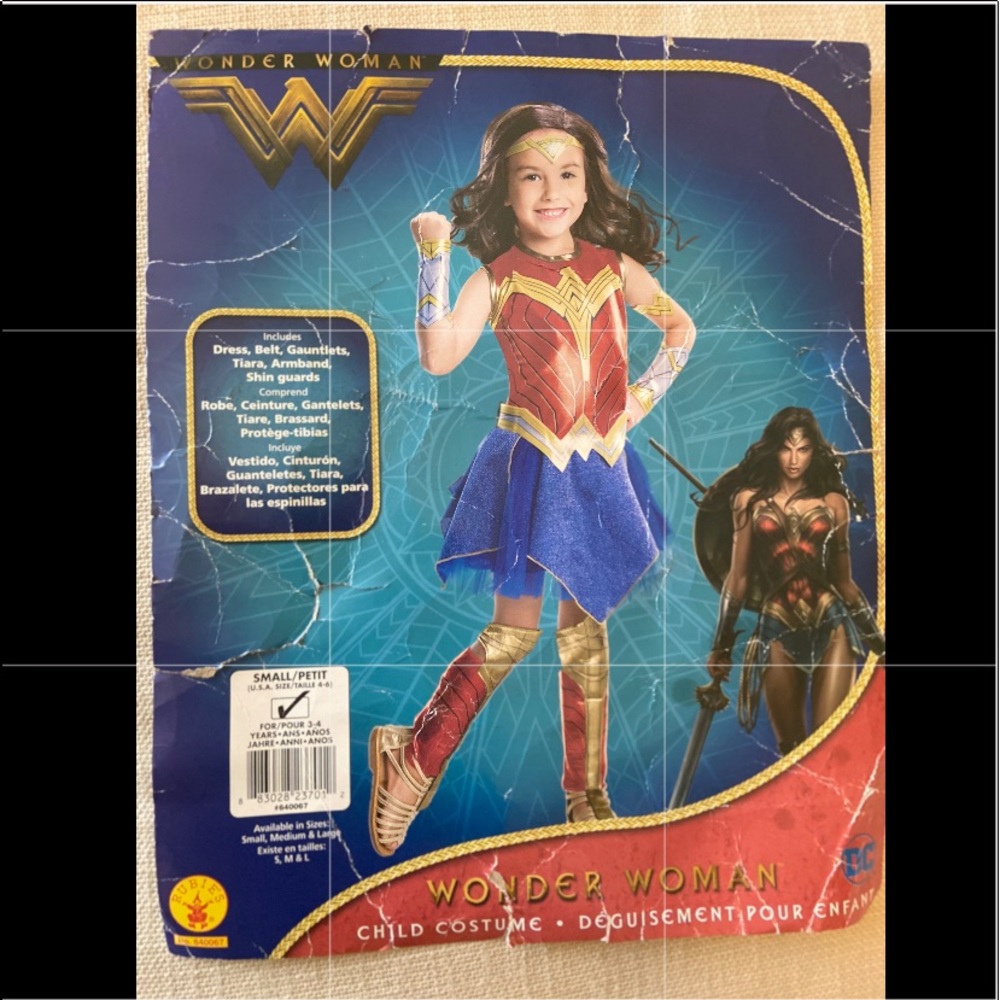 Wonder woman costume small